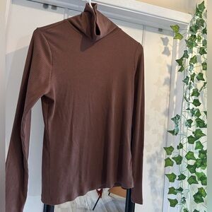 Old Navy Brown Turtleneck Sweater